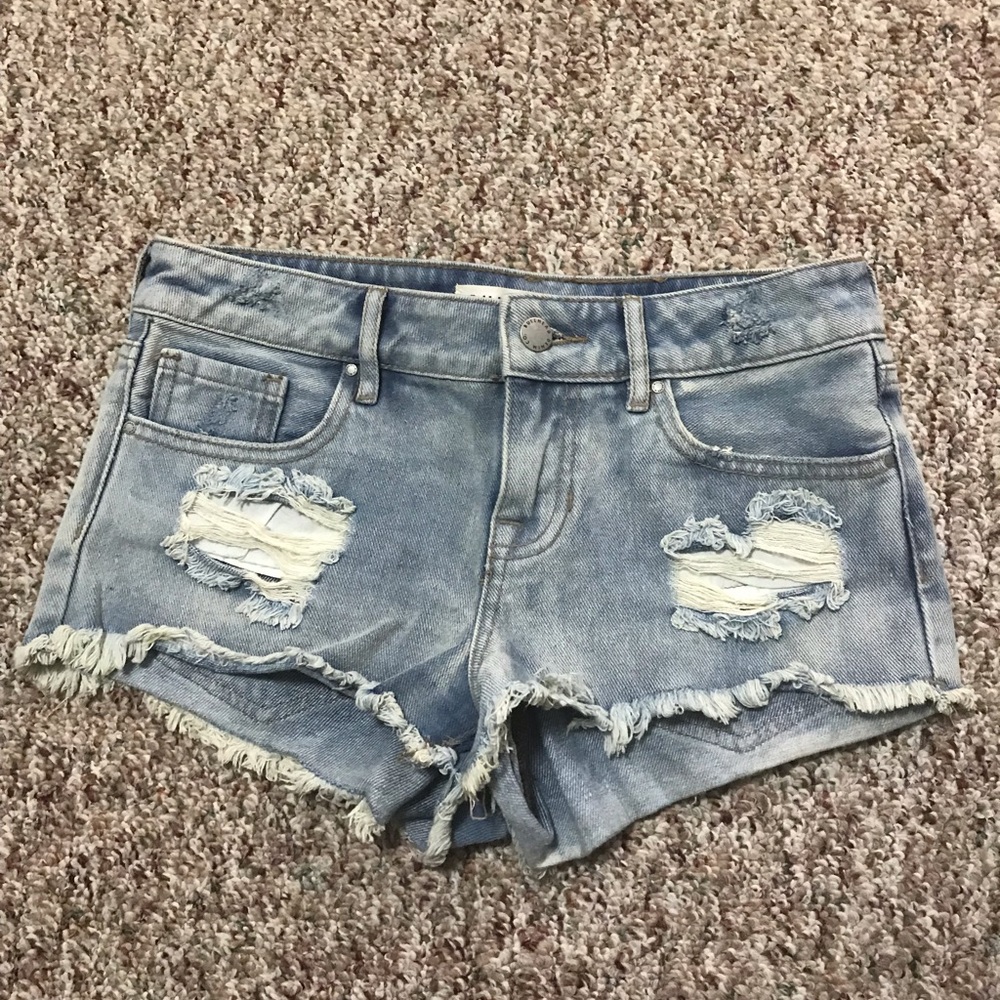 Cute jean shorts